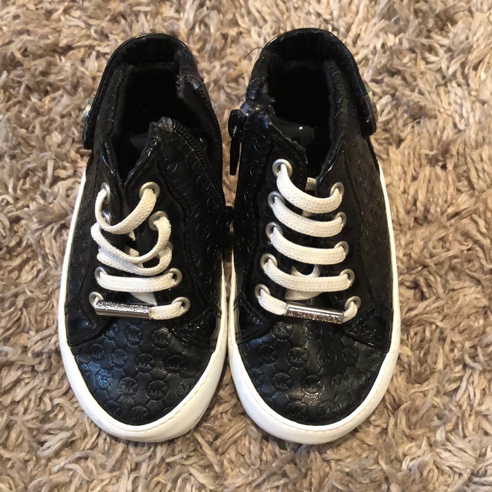 Michael Kors Crib Shoe